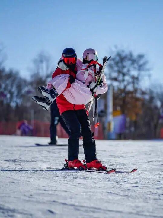 冰雪秘境启封！11月22日，庙香山邀你解锁雪域守护奇遇