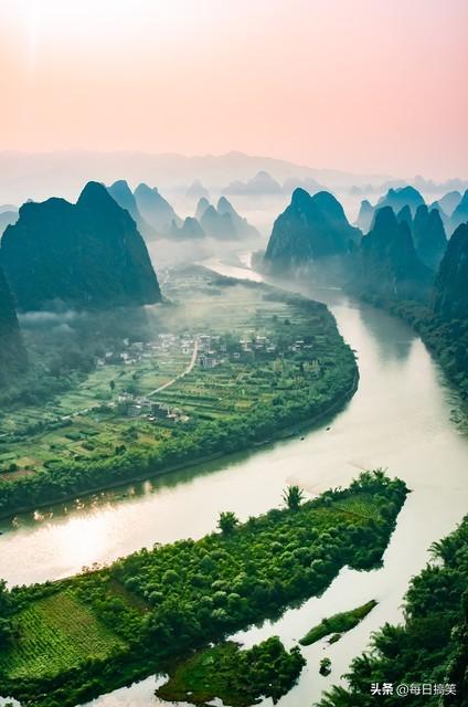 三年没牵手的夫妻，如何在一场旅行中找回心跳呢❓