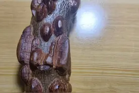 艺术无止境，最不起眼的花椒木居然都可以作为文玩图片