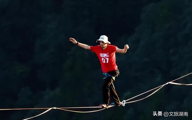 逆势增长 24.7%，全球游客为何偏爱湖南这片山水？