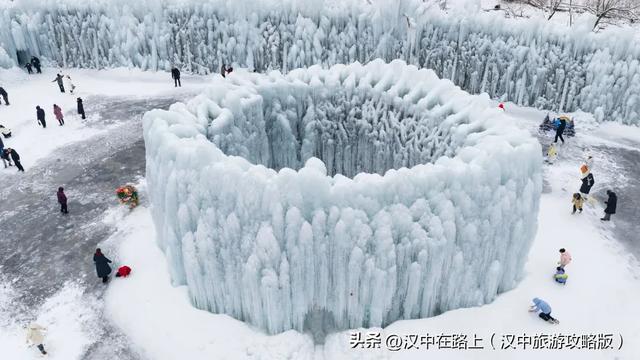 汉中新晋网红打卡地爆火!不去尔滨也能嗨玩!