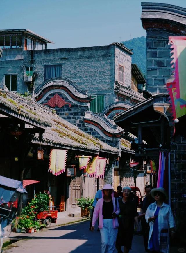 走，去水磨！在青瓦老街里“躺平”一个秋天