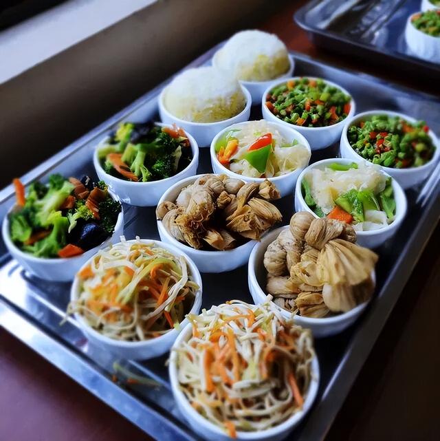 普陀山全攻略：8步带你玩转海天佛国