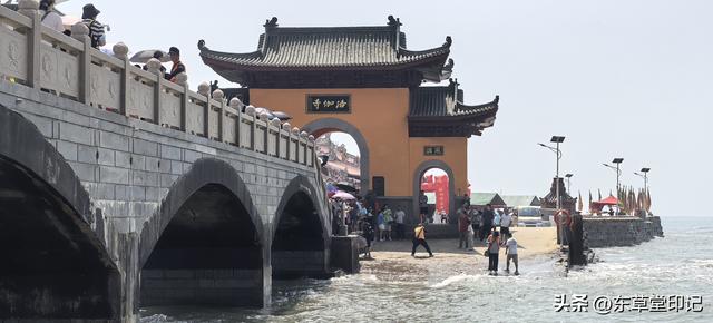 探秘石狮黄金海岸洛迦寺：海上佛国的千年禅韵与滨海秘境