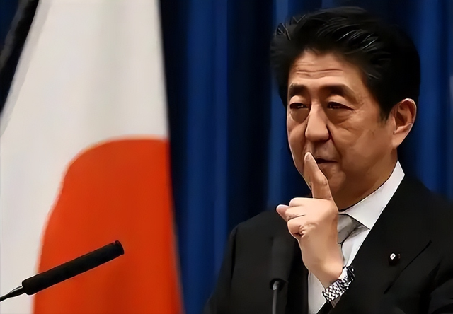 同时引爆台海南海？高市早苗铤而走险，要向菲律宾出口防空导弹