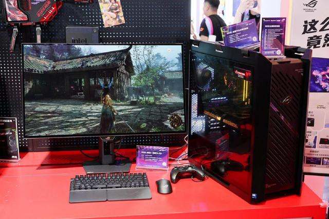 炸场！ROG 绝神 X 双模 OLED 旗舰电竞屏来了，这波新品直接封神！