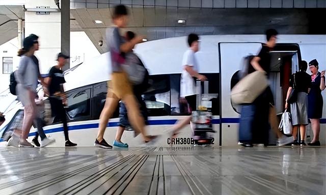 29万人逃离湖南，22万人离开吉林！人口大迁徙中，谁是最后赢家？