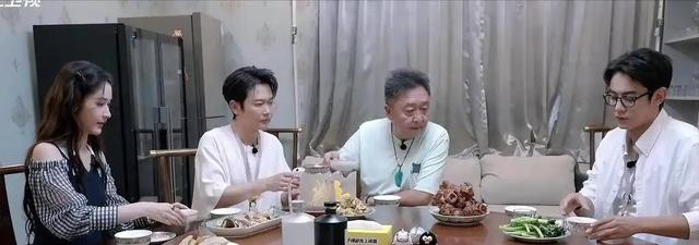 不查不知道一查吓一跳，坐拥北京60亩马场的于谦，私下到底有多壕