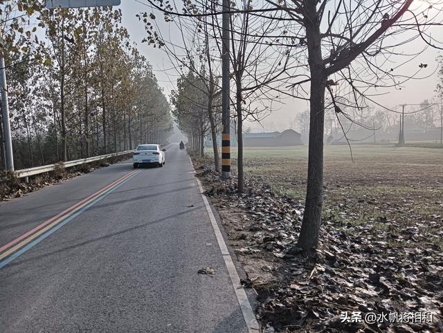 “家有一老	，如有一宝”——这不，骑单车回老家看望94岁的妈妈！