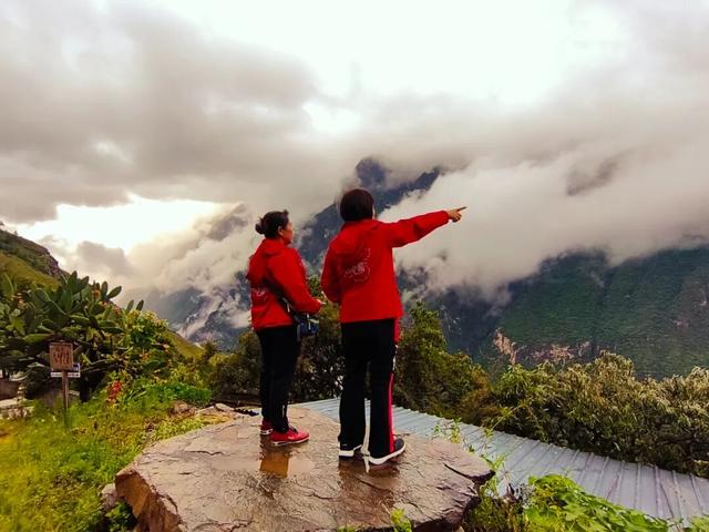 云南最美最经典的自驾线，1600公里跨越6州市，一路风光一路惊喜