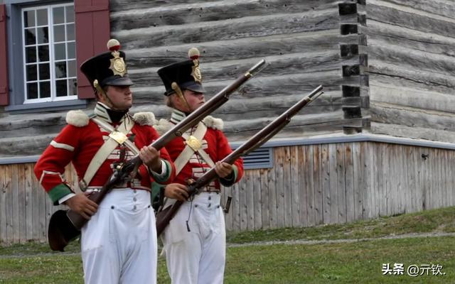 七拼八凑，杂牌军出击？英舰队翻车实录，中国一动作让全军社死！