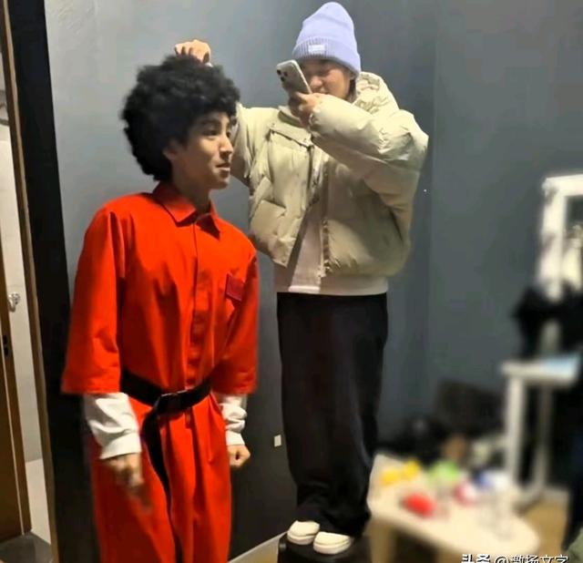 真相了！全红婵来北京不是冬训而是看王俊凯话剧	，她的眼里有光了