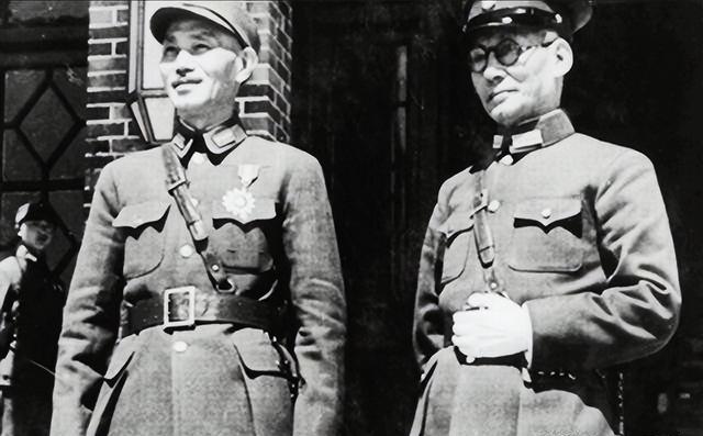 1950年，陈赓下令击毙副主席之子，毛主席得知后：让龙云处理