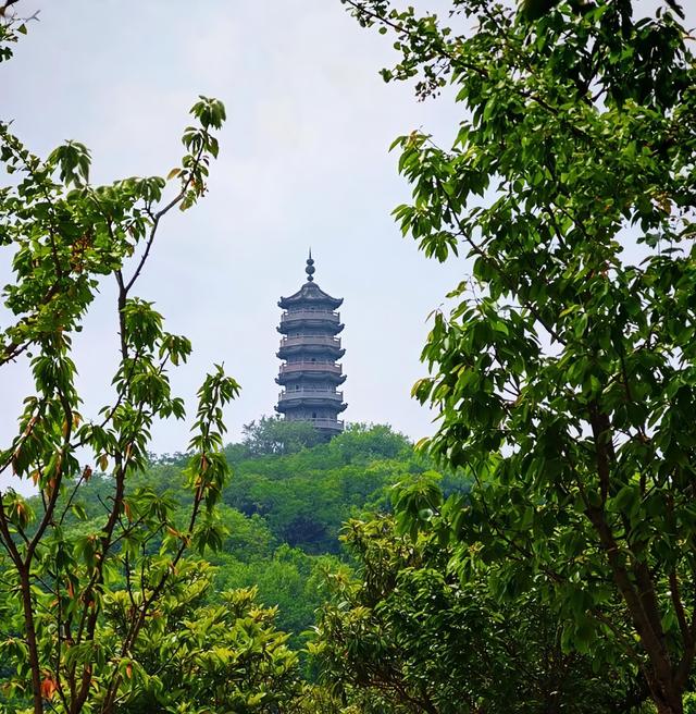 这座安徽小县城，是马鞍山曾经的上司，也是诗仙李白的归葬之地