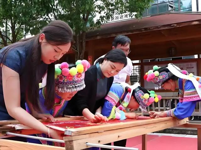 踏迹寻音：古道遗韵长，千年古驿大理漾濞行