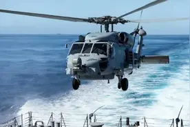 黄海上空发生交锋，解放军战机丢下照明弹，澳军机紧急掉头图片