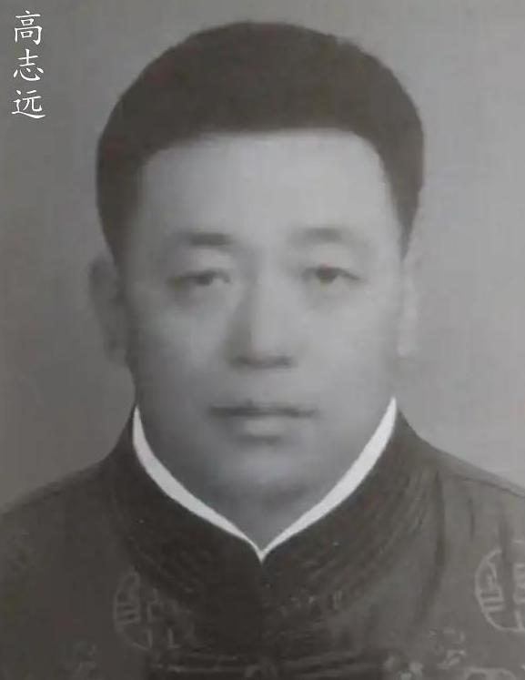 39年，萧克不顾反对处决一司令员，不料宋时轮、邓华相继弃他而去