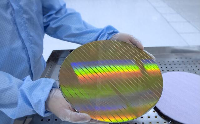 荷兰挑战底线，断供安世晶圆，中国 “组合拳” 破局，掌控主动权