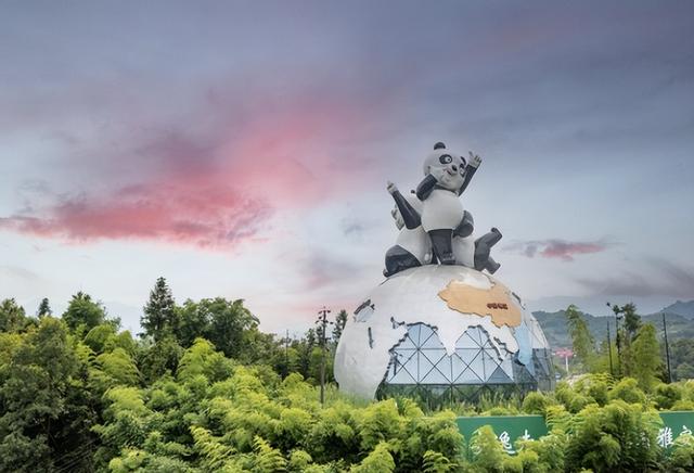 不止于“路过”！雅安文旅破局记，看小城如何盘活熊猫与公路IP