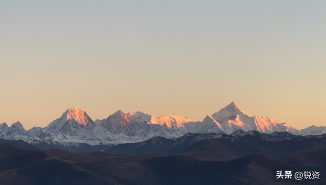 景区离大门几公里？逼着坐车圈地收钱，旅游乱象真没人管管吗？