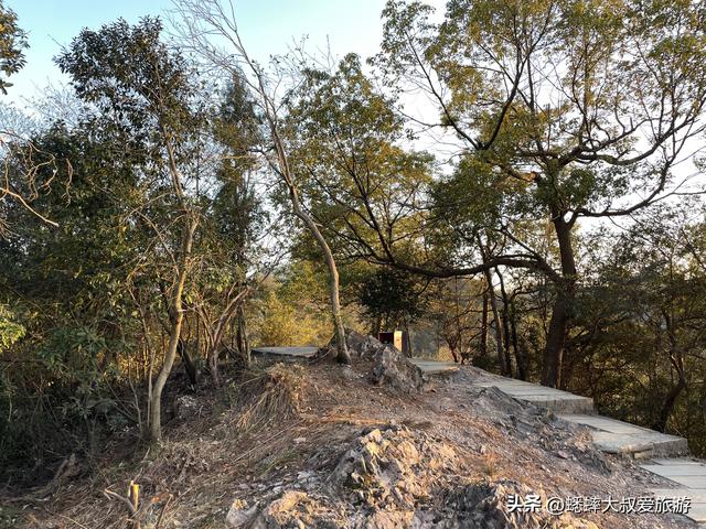 来挑战杭州“风光古道”吧，途经双古刹双平台，80%游客给满分！