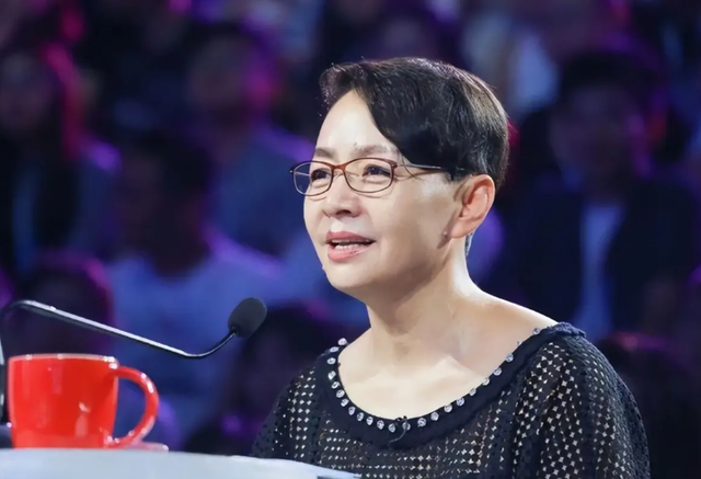 2026央视春晚全网票选名单，3人呼声高，1人被骂，赵本山直觉没错