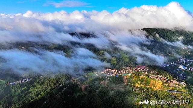 《西双版纳 澜沧行》漫山云雾绕左都，佤寨风情入画来