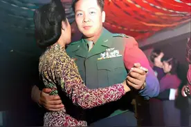 解放战争时，国军与解放军的老照片对比，你就知道国军为啥会失败图片