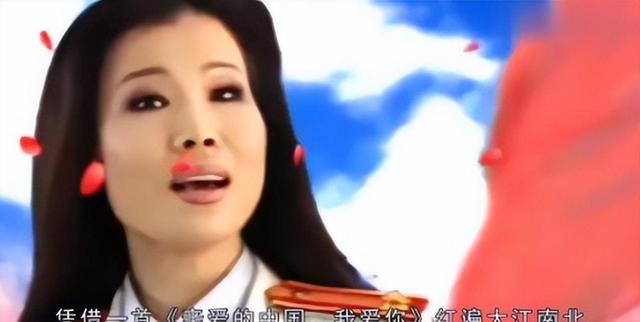 她从高烧再到去世仅16天，演唱现场复发，后抢救无效离世