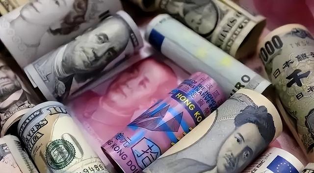 逃不掉了！38万亿债务炸雷，美联储急刹车，中国笑看美国自食恶果