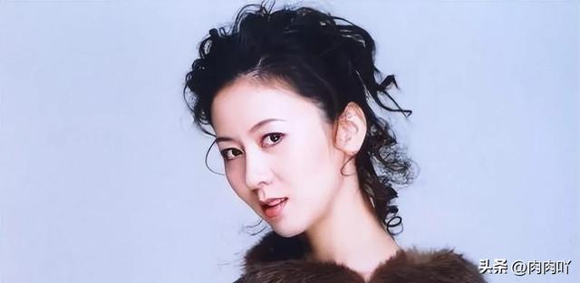 22年前那本轰动全国的写真集，她后悔了吗？