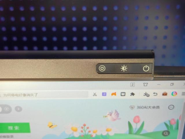 后悔买晚了！这款屏幕挂灯才是真正的打工人续命神器