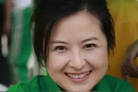 张泉灵：嫁大她18岁的丈夫李铁，辞职央视后，做投资实现财富自由图片