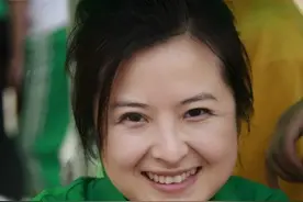 张泉灵：嫁大她18岁的丈夫李铁，辞职央视后，做投资实现财富自由图片