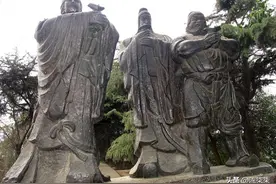 水镜先生终于说出真相，刘备与卧龙凤皱，霸业缘何难成？图片