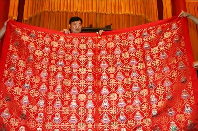 越扒越猛！释永信在少林寺有多爽，你根本想不到！难怪佛协再痛批
