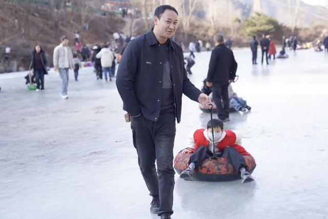 陇南，在冰瀑与雪野之间。