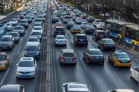 油电混合车寿命大揭秘：电池能用多久？怎么开更耐用？图片