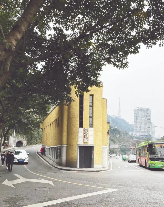 政在问丨鹅岭火了，但步道的故事才刚刚开始