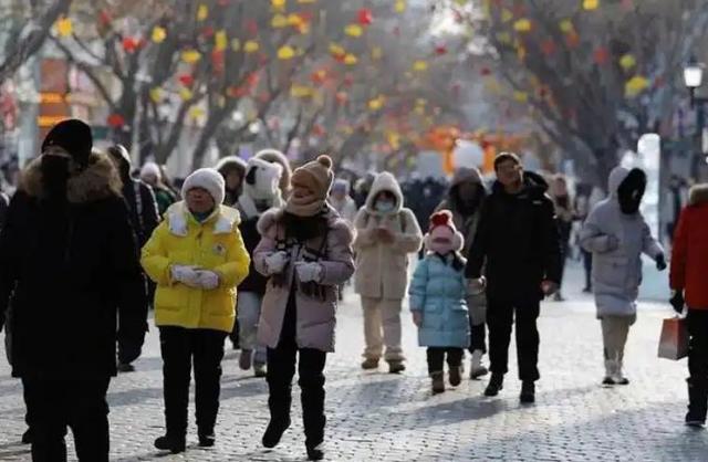 中国将迎来死亡高峰？22年去世1041万人，23年1110万，去年多少？
