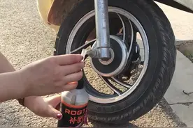 电动车修补真空胎，为什么不用自补液？才知道原因，现在改还不晚图片