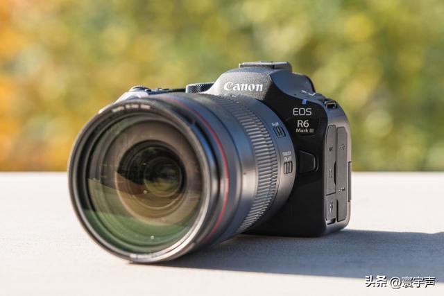 手机拍照越牛，相机越难卖？佳能的“断舍离”藏着怎样的生存逻辑