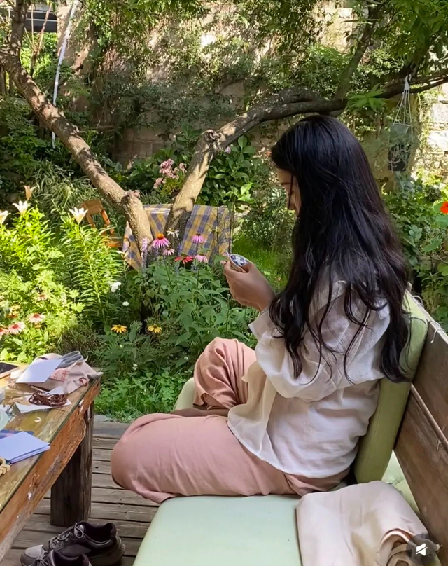 上海一保安，因“捡业主淘汰的花”而火了，那叫一个壮观，晒晒