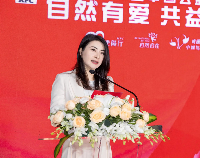 霍震霆也没想到，被寄予厚望的儿媳郭晶晶	，竟遭到一个这么大教训