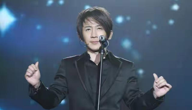 钱再多有什么用？抗癌一年刘谦憔悴到认不出，给中老年人提了个醒