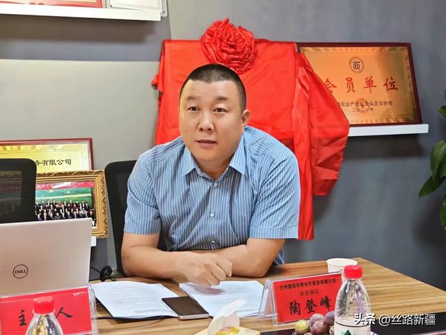 香梨、小白杏、蟠桃……库尔勒有8条农产品航空货运专线