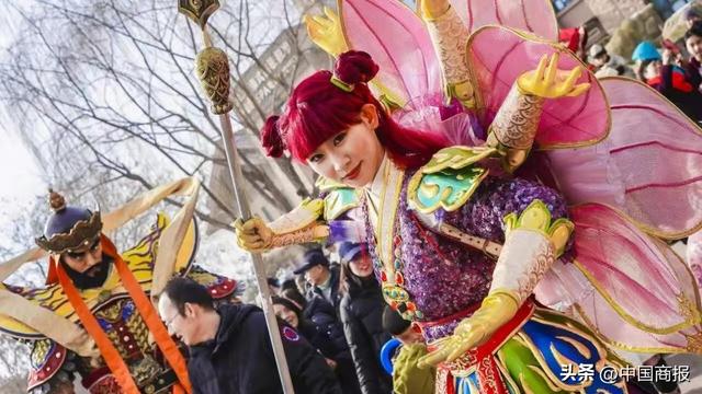 震撼全城！鄂尔多斯植物园中秋国庆巨献：非遗灯会×电音狂欢×国潮演艺×威海海鲜，一键解锁超嗨假期！