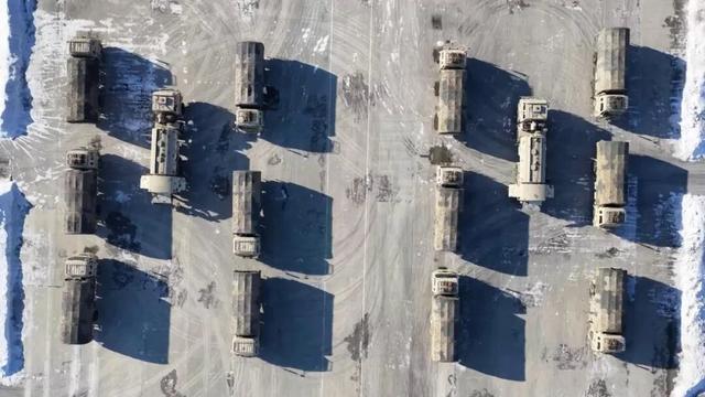 陆军、海军	、空军、火箭军、联勤保障部队	、武警部队	，全军开训！