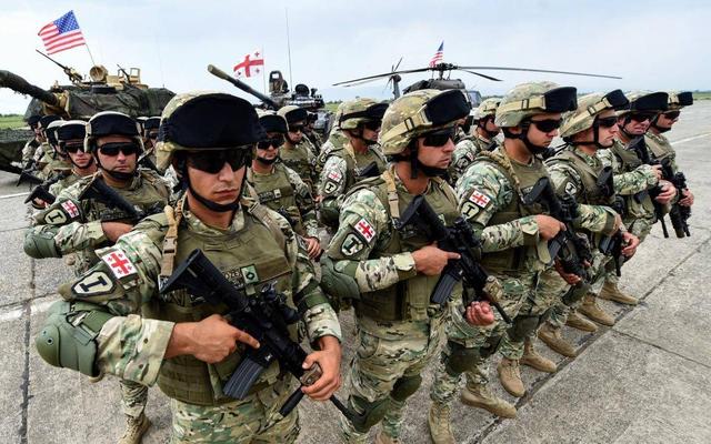 一场恶战打醒了俄罗斯，普京终于醒悟：最可怕的敌人就在身边