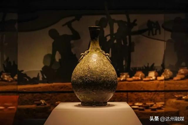 在达州，慢慢走进一个叫 “巴国” 的古老传说